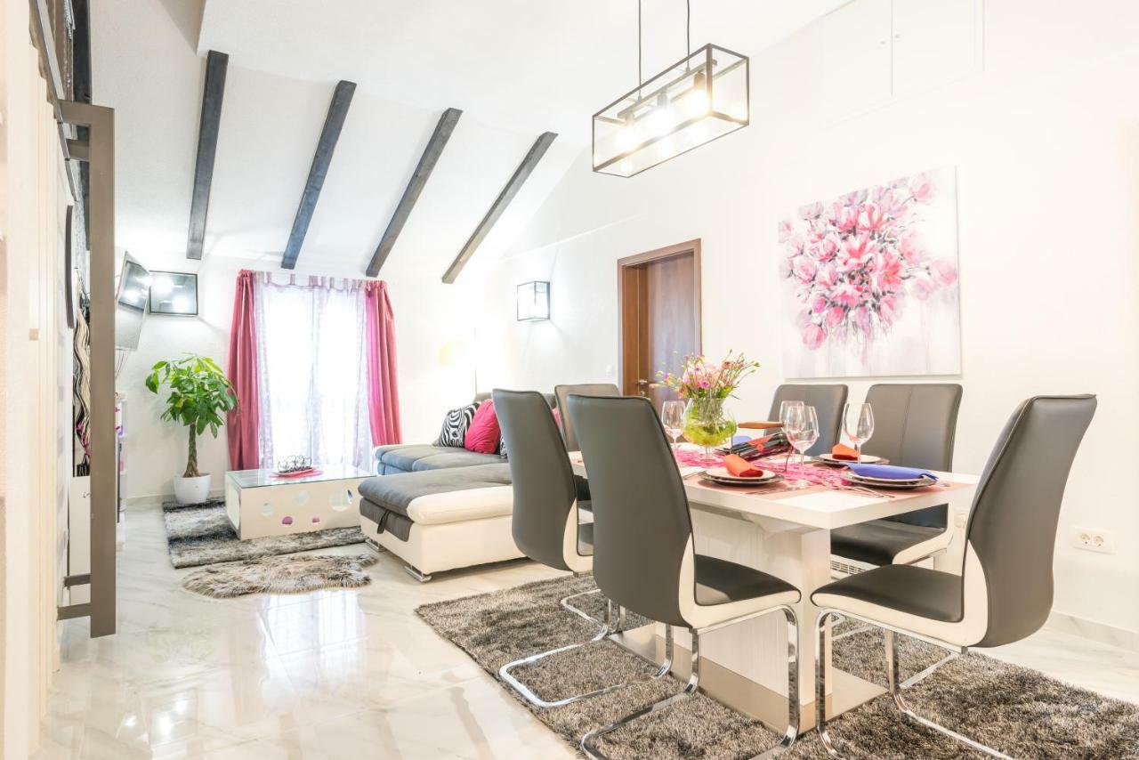 Tranquility And Nature In 4 Bedroom With Sea View Mokošica Eksteriør billede